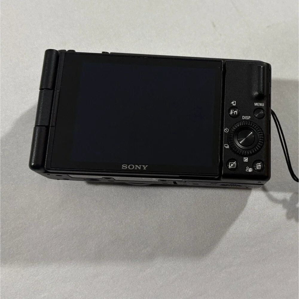 Sony ZV-1F Vlogging Point Shoot 20.1 MP HD 4K Video Digital Camera Only